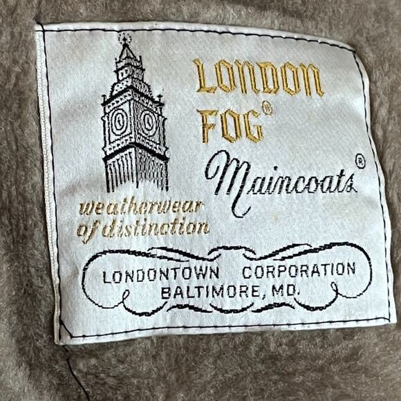 VTG LONDON FOG Faux Fur Lined Belted Hooded Trench Coat in Khaki SZ 10P - Picture 9 of 13